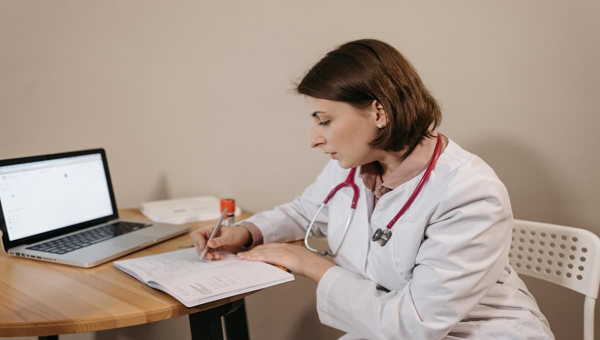 10 best physicians in Udaipur